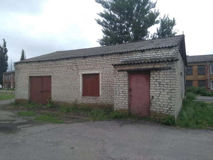 Нежилое здание 98,6 кв.м. в Воронежской обл., Таловский р-н, рп. Таловая, ул. Железнодорожная, д. 8"а"